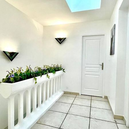 Charmante Villa Pour 10 Personnes Saint-Augustin  Extérieur photo